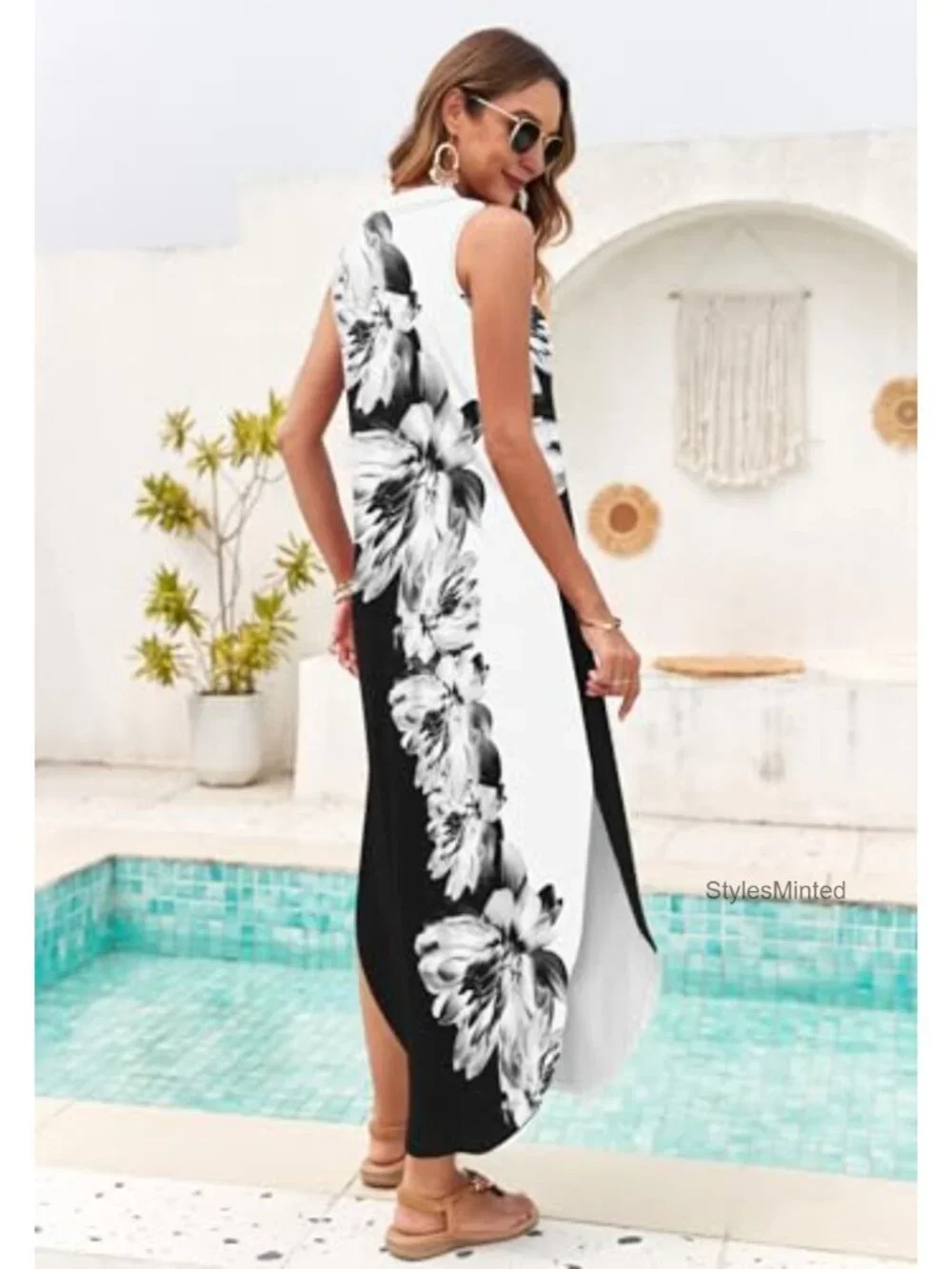Sleeveless Maxi Dress with Pockets, Flowy Casual Long Sundress, V-Neck